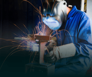 Certificate III in Engineering (Fabrication Trade) Boilermaker/Welder/Fabricator  background image